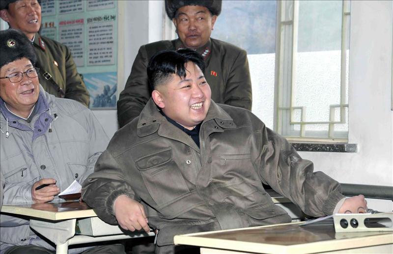 El partido &uacute;nico norcoreano otorga nuevos cargos a Kim Jong-un