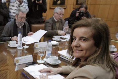 B&aacute;&ntilde;ez se re&uacute;ne hoy con Toxo y a M&eacute;ndez tras sus demandas de di&aacute;logo