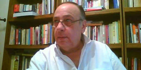 Roberto Cachanosky, periodista argentino: "Bajo un gobierno autocr&aacute;tico y populista como el de Cristina Kirchner cualquier cosa puede pasar"
