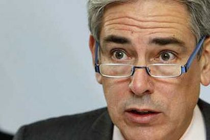 Los trabajadores de 'El Mundo' rompen la 'paz social', amenazan con una huelga y arremeten contra Fern&aacute;ndez-Galiano por los despidos: "Es el principal responsable de los errores en la gesti&oacute;n"