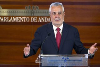 Gri&ntilde;&aacute;n asegura que no hay raz&oacute;n objetiva para imputarle en el caso de los ERE