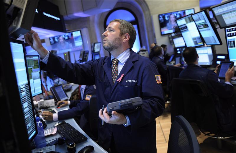 Wall Street cierra con un descenso del 0,59 por ciento en el Dow Jones de Industriales