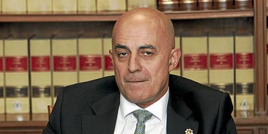 El presidente del Supremo acusado de viajes de lujo a Marbella con dinero p&uacute;blico