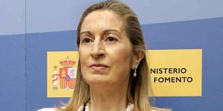 "Me dejaron una deuda de 40.000 millones y aeropuertos vac&iacute;os"