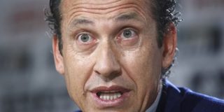 Jorge Valdano asegura que "existe un deseo de que Guardiola sea malo" y en 'Futboleros' le atizan por ello