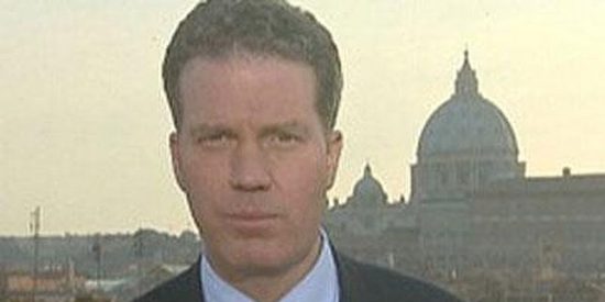 El Vaticano ficha a un periodista del Opus Dei para mejorar su estrategia ante la crisis