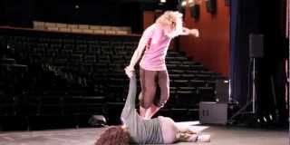 ECGDL - Shalosh, de Sharon Fridman, en Danza en la Villa