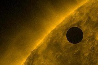 Hor&oacute;scopo del viernes 14 de noviembre de 2025: energ&iacute;as renovadas y sorpresas celestiales para todos los signos