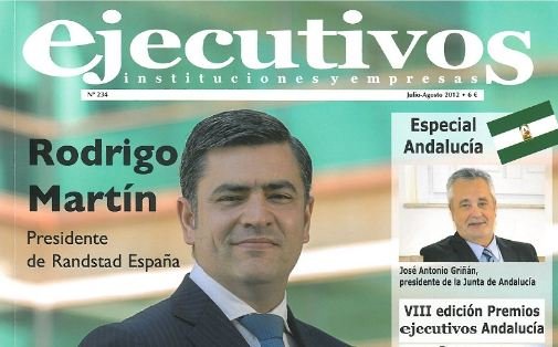 La Universidad Loyola Andalucía recibe el galardón a la Excelencia de la revista Ejecutivos
