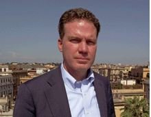 Greg Burke: &ldquo;Espero cambiar la mentalidad del Vaticano&rdquo;