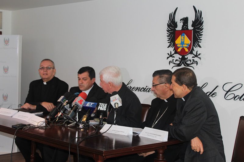 Obispos de Colombia: "Tenemos que llenar de esperanza, fe y amor a este pueblo que sigue creyendo"