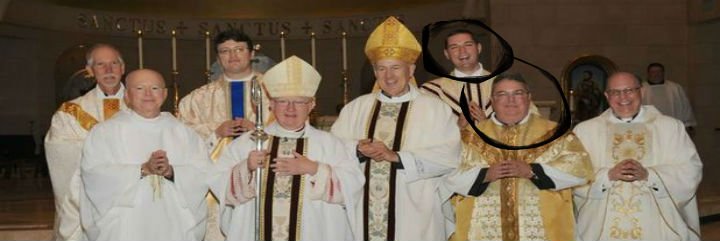 Los Hough, padre e hijo, ordenados sacerdotes católicos al mismo tiempo