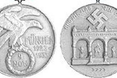 Qu&eacute; hacer si se encuentra con una medalla nazi en su trastero