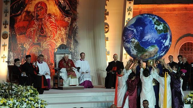 Papa: "Que Dios conceda a Siria y a Oriente Medio el silencio de las armas"