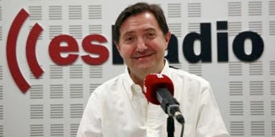 Losantos: "El ministro de Interior es una ruina pol&iacute;tica, un escombro intelectual y un zoquete"