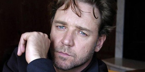 Russell Crowe, rescatado por los guardacostas tras perderse con su kayak