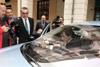 Los coches el&eacute;ctricos podr&aacute;n aparcar gratis en las zonas ORA de Palma