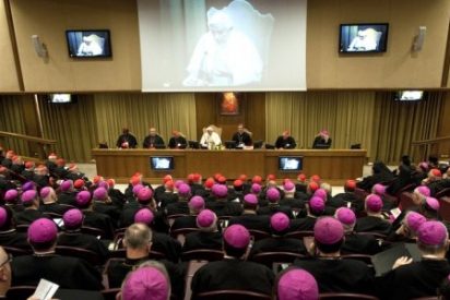 El S&iacute;nodo propone la creaci&oacute;n de una comisi&oacute;n para velar por la libertad religiosa en el mundo