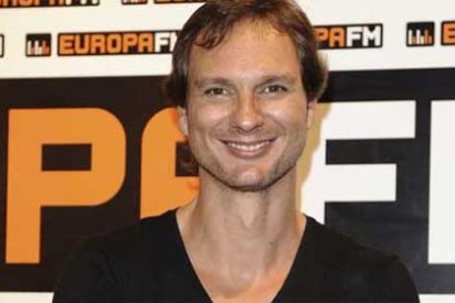 El showman Javier C&aacute;rdenas siente "asco absoluto" por Mas y por la prensa catalana