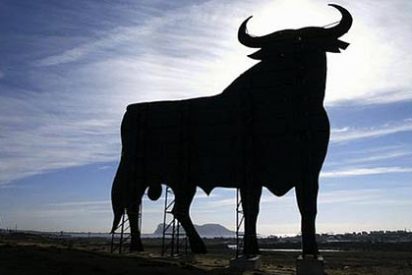 La OCDE prev&eacute; una tasa de paro en el 26,9% y d&eacute;ficit del 6,3% en 2013