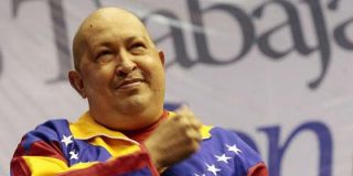 Hugo Ch&aacute;vez sufre &ldquo;nuevas complicaciones&rdquo; y parece estar muri&eacute;ndose