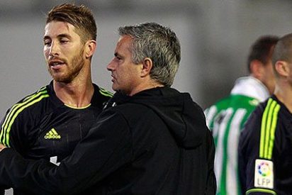Marca y El Pa&iacute;s hacen frente com&uacute;n y aseguran que el vestuario del Madrid es una bomba a punto de estallar tras la derrota en Vigo