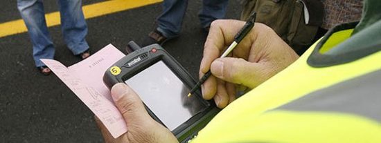 La mitad de los conductores paga sus multas antes de 20 d&iacute;as y 1 de cada 10 decide recurrir en el primer momento, seg&uacute;n MAPFRE