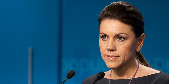 Dolores Cospedal: "Si El Mundo dice que hay recibos de los sobres de B&aacute;rcenas, que los muestre"