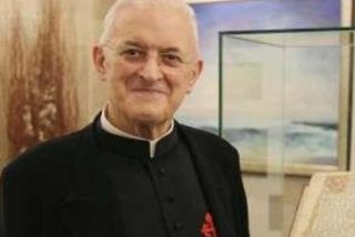 Detenido por chantajear al ex deán de la catedral de Compostela y a Tita Thyssen