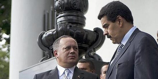 Los gerifaltes chavistas se reparten los despojos del r&eacute;gimen ante el lecho de muerte de Hugo Ch&aacute;vez