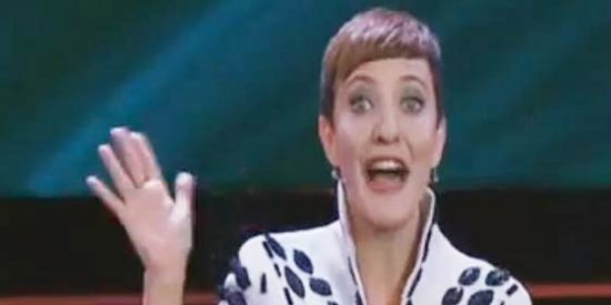 Con Hache de hipocres&iacute;a: Los chup&oacute;pteros del cine dan un mitin con modelitos de miles de euros