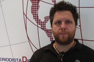 Rahola se pitorrea del director de La Raz&oacute;n: "Hoy Marhuenda hace tanto la pelota a Rajoy que el pobre ha resbalado con su baba"