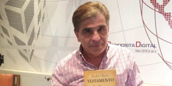 Pedro Ruiz: "La televisi&oacute;n p&uacute;blica no puede tirar de la manta de la corrupci&oacute;n porque es una parte de la manta"