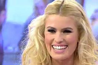 Terelu cae en la trampa y el culo fl&aacute;cido de la reportera de 'La Sexta'