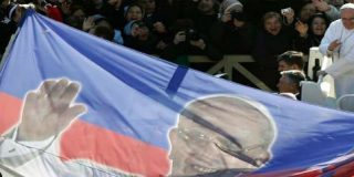 Un pontificado marcado por "la bondad, la ternura y la esperanza para los pobres"