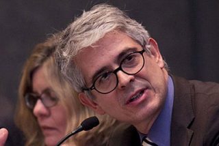 El juez Ruz llama a declarar como testigo en el 'caso Bárcenas' al director de 'El País'