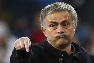 Mourinho: "Iker Casillas tendr&aacute; muy dif&iacute;cil recuperar la titularidad"