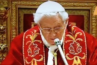 Disyuntivas de Benedicto y C&oacute;nclave entre dos aguas