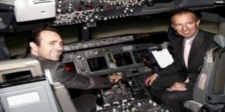 Bauz&aacute; y Carlos Delgado hacen las maletas para irse a buscar m&aacute;s turistas a Rusia