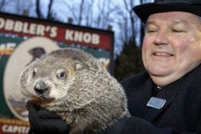 Un fiscal de Ohio pide la pena de muerte para la marmota Phil por errar en el pron&oacute;stico del tiempo