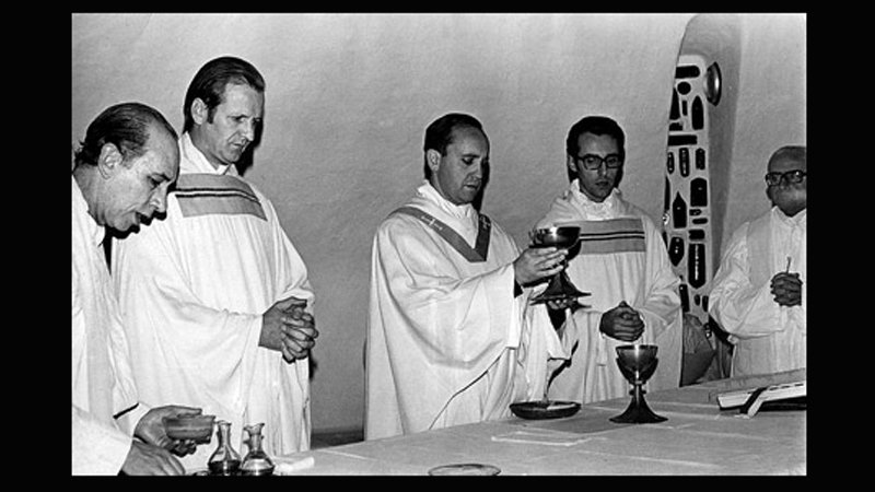 Bergoglio intercedi&oacute; ante Videla por dos jesuitas secuestrados