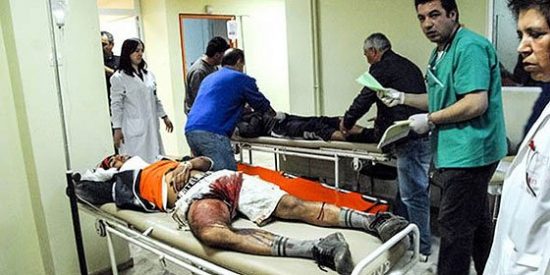 Tres capataces tirotean en Grecia a una veintena de trabajadores extranjeros