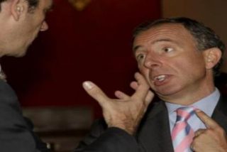 Bauz&aacute; desaf&iacute;a el chantaje: "Si alguien tiene esas grabaciones, que las lleve a la Fiscal&iacute;a"