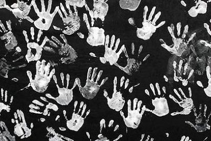 La AVT pide al Gobierno que llame a consultas al embajador noruego