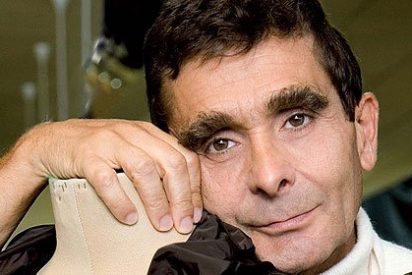 Adolfo Dom&iacute;nguez se ve obligado a cerrar doce tiendas en Espa&ntilde;a y Portugal