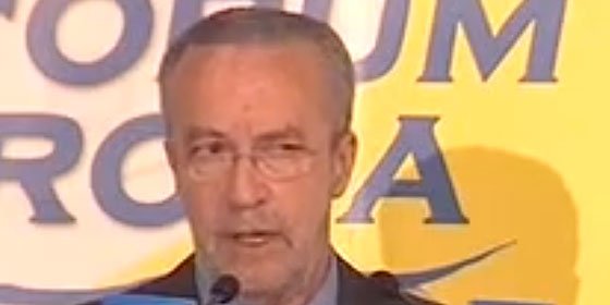 Pedro Arriola, el 'Rasput&iacute;n' de la corte de Rajoy, queda en evidencia
