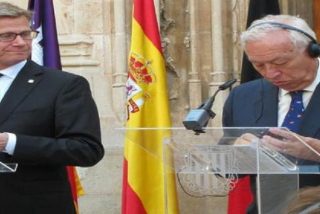 Margallo dice que Rajoy ha perdido "incalculable" dinero por "servir a Espa&ntilde;a"