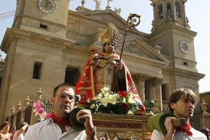 Los pamploneses honran a San Ferm&iacute;n