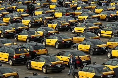 As&iacute; reciben algunos taxistas catalanes a los turistas: "Somos una naci&oacute;n ocupada"