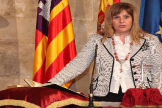 Camps se hace la comprensiva con los profesores: "No habrá discriminación ni movilidades por el TIL"